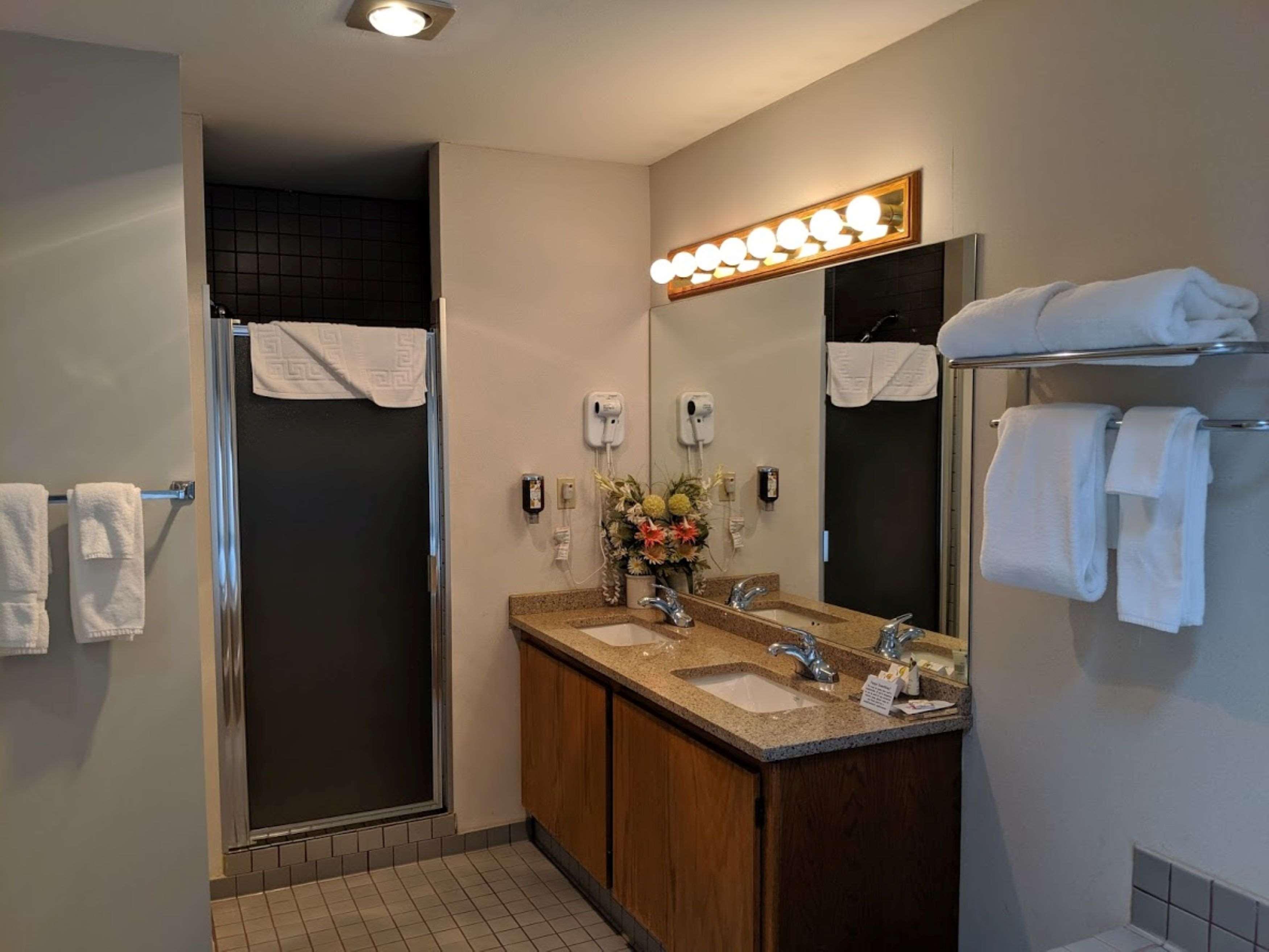 Best Western Premier Ashton Suites - Willowbrook Х'юстон Екстер'єр фото